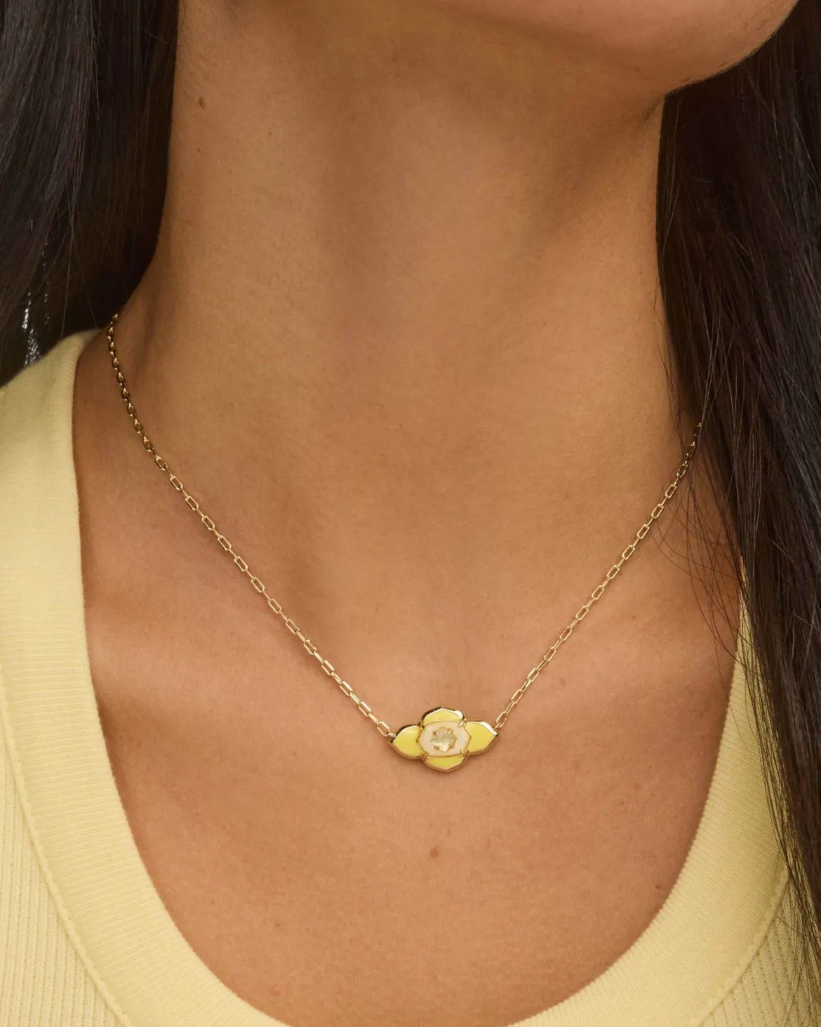 Abbie Medallion Gold Short Pendant Necklace