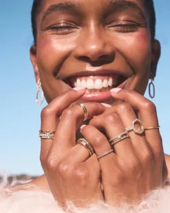 Andi Band Ring in Gold