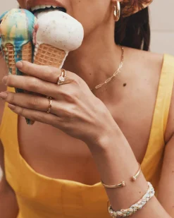 Andi Band Ring in Gold