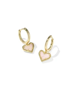 Ari Heart Gold Huggie Earrings in Rose Quartz