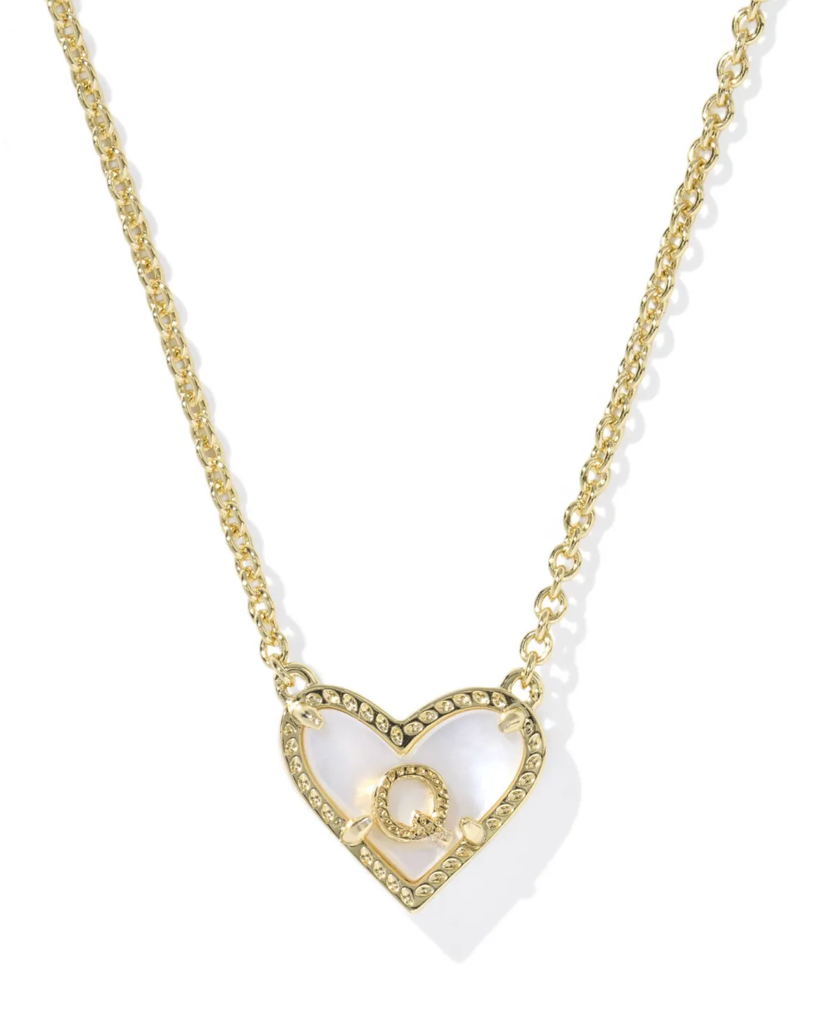 Ari Heart Letter Q Gold Short Pendant Necklace