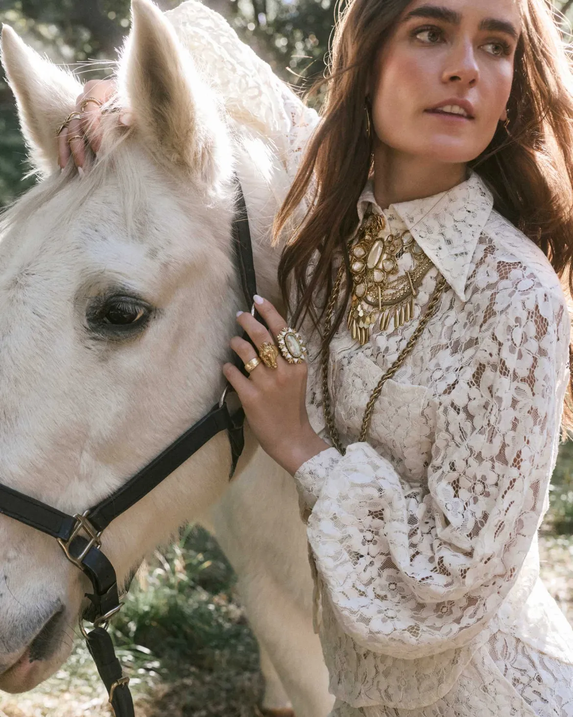 Beau Cocktail Ring in Vintage Gold