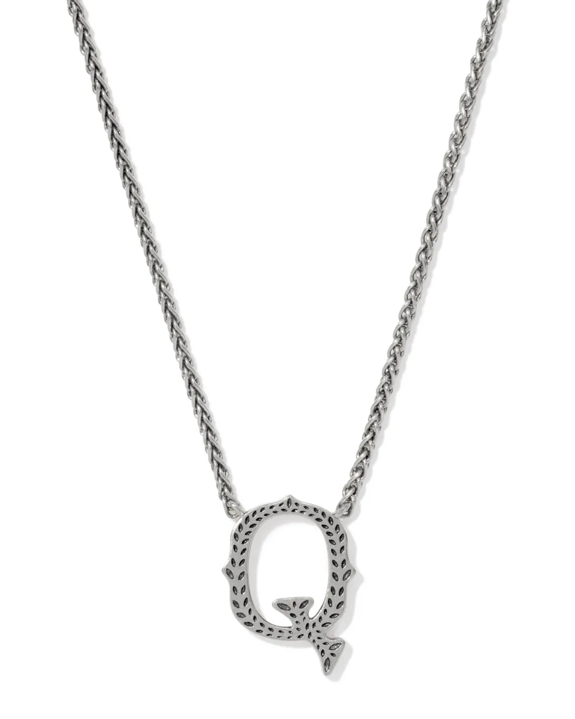 Beau Letter Q Pendant Necklace in Vintage Silver