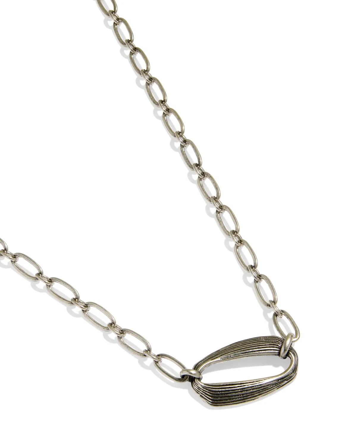Kira Vintage Silver Short Pendant Necklace