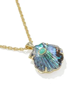 Lucia Shell Gold Short Pendant Necklace