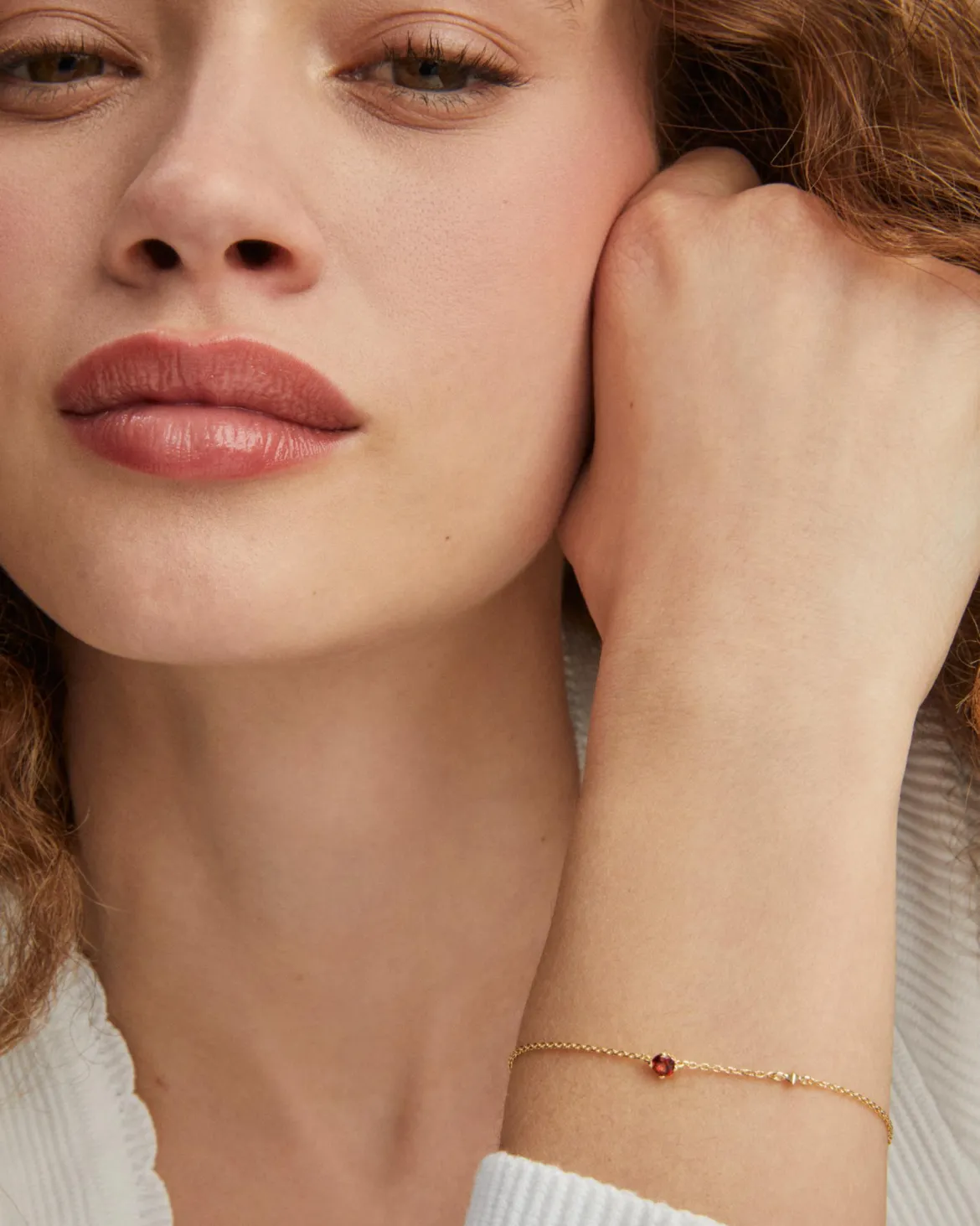 Maisie 18k Gold Vermeil January Delicate Chain Bracelet