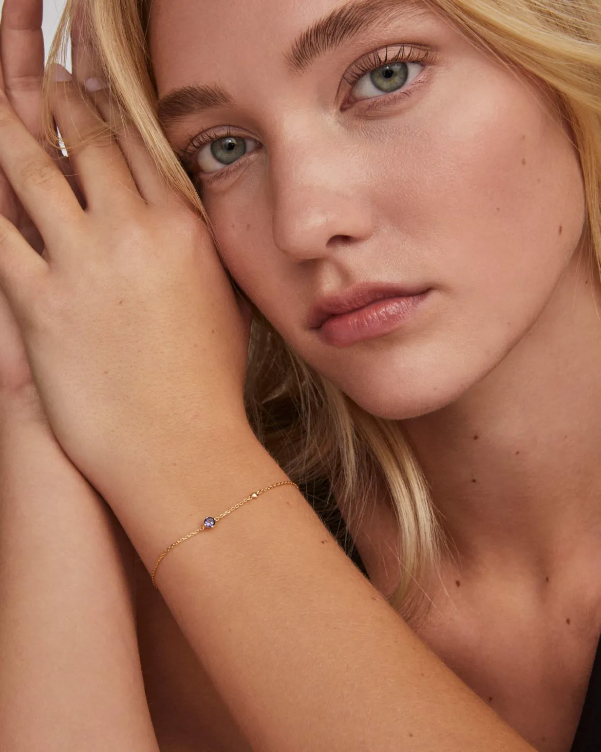 Maisie 18k Gold Vermeil September Delicate Chain Bracelet