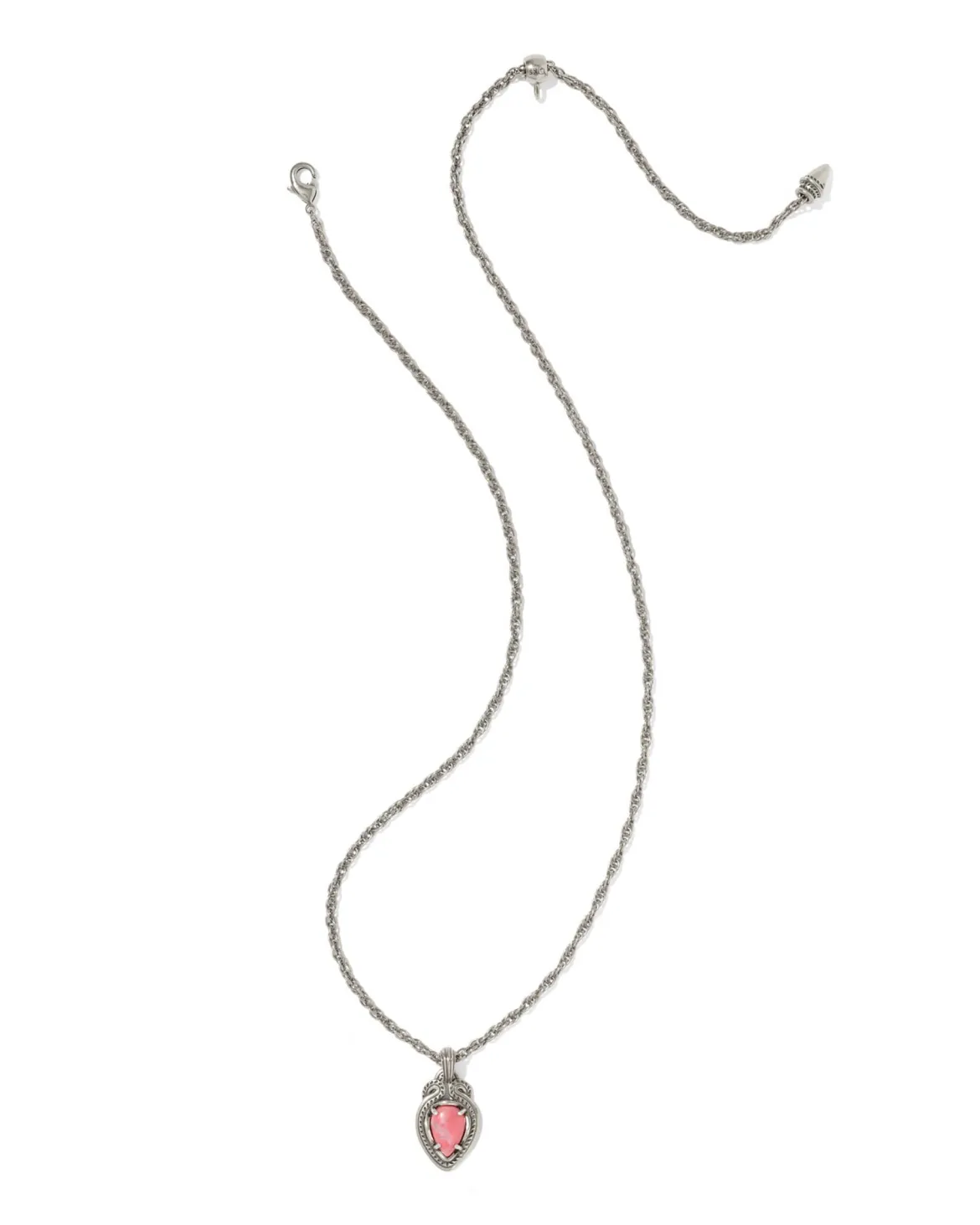 Tedi Vintage Silver Short Pendant Necklace