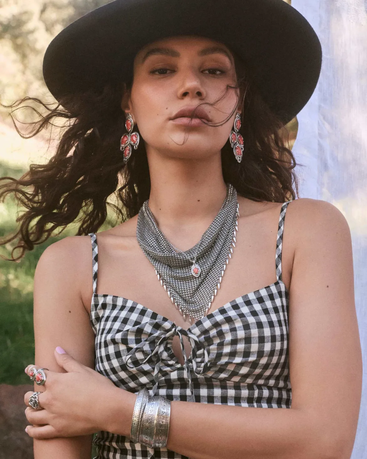Tedi Vintage Silver Short Pendant Necklace
